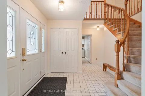 25 TRILLIUM Crescent, ON L4N 5S1