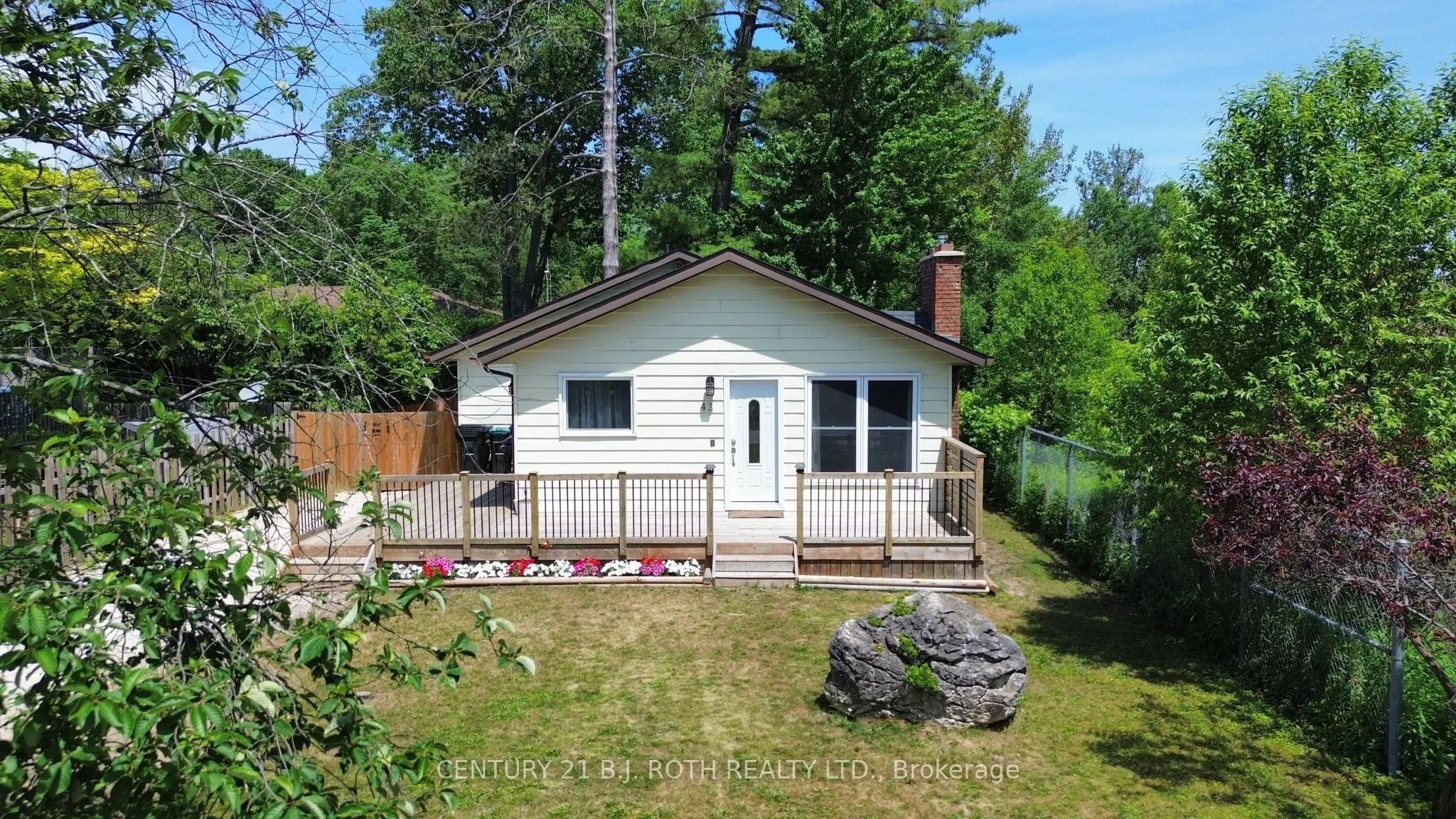 43 ELM Drive, ON L9Z 2L3