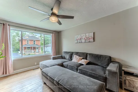 142 Dufferin Street, ON L3V 5T2