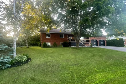 3 Perkins Drive, ON L0L 2J0
