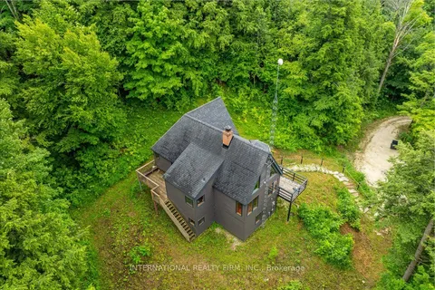 2445 Riverside Drive, ON L0M 1G0