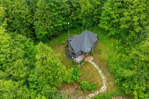 2445 Riverside Drive, ON L0M 1G0