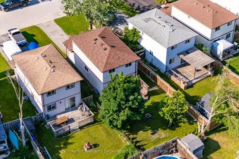 23 Corbett Drive, ON L4M 5T1