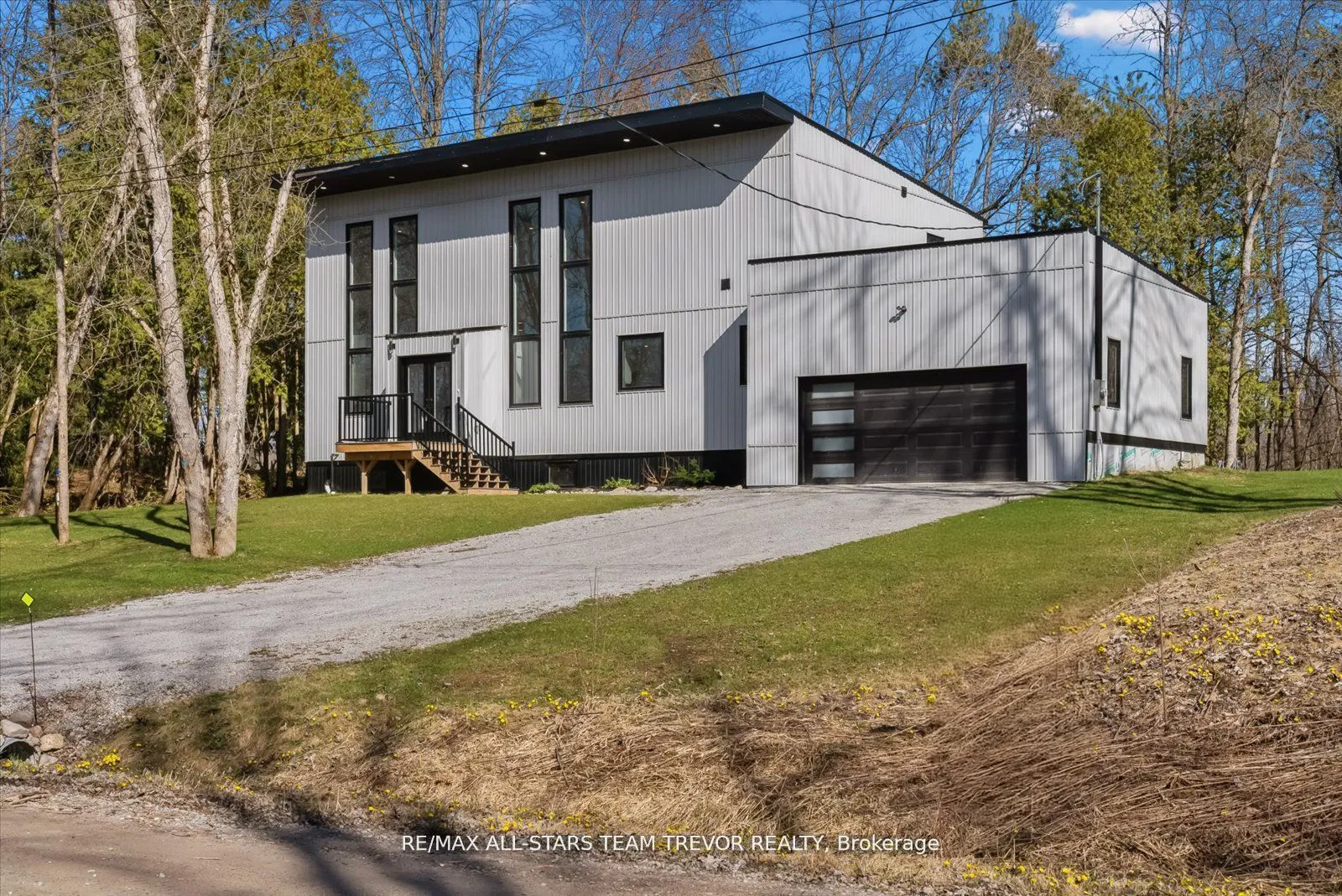 3441 Louis Lane, ON L0K 1B0