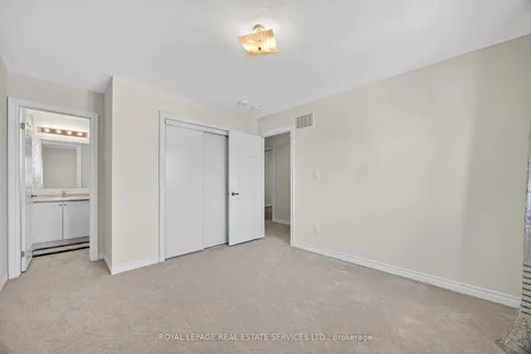 33 Pearl Street, ON L9Z 1J6