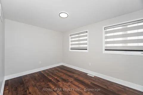 340 Dunsmore Lane, ON L4M 7B2