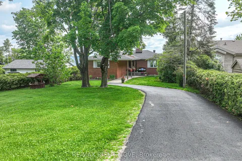 905 Woodland Drive, ON L3V 0R8