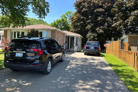 1033 Glen Bogie Crescent, ON L4R 4S6