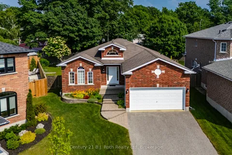 997 Whitney Crescent, ON L4R 5N3