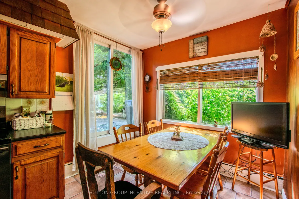 338 Gloucester Street, ON L4R 1J1