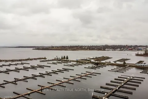 592 Bayport Boulevard, ON L4R 0G4