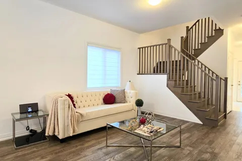 49 KODA Street, ON L9J 0H7