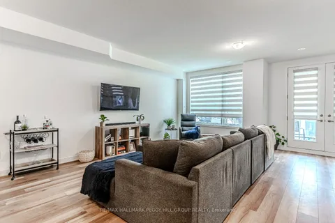 9 Red Maple Lane, ON L9J 0N4