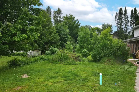 192 Seventh Street, ON L4R 3Z5