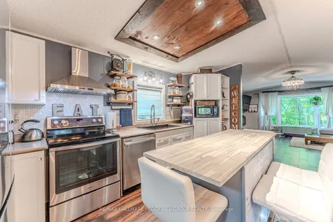 7498 Island Crescent, ON L0K 2B0