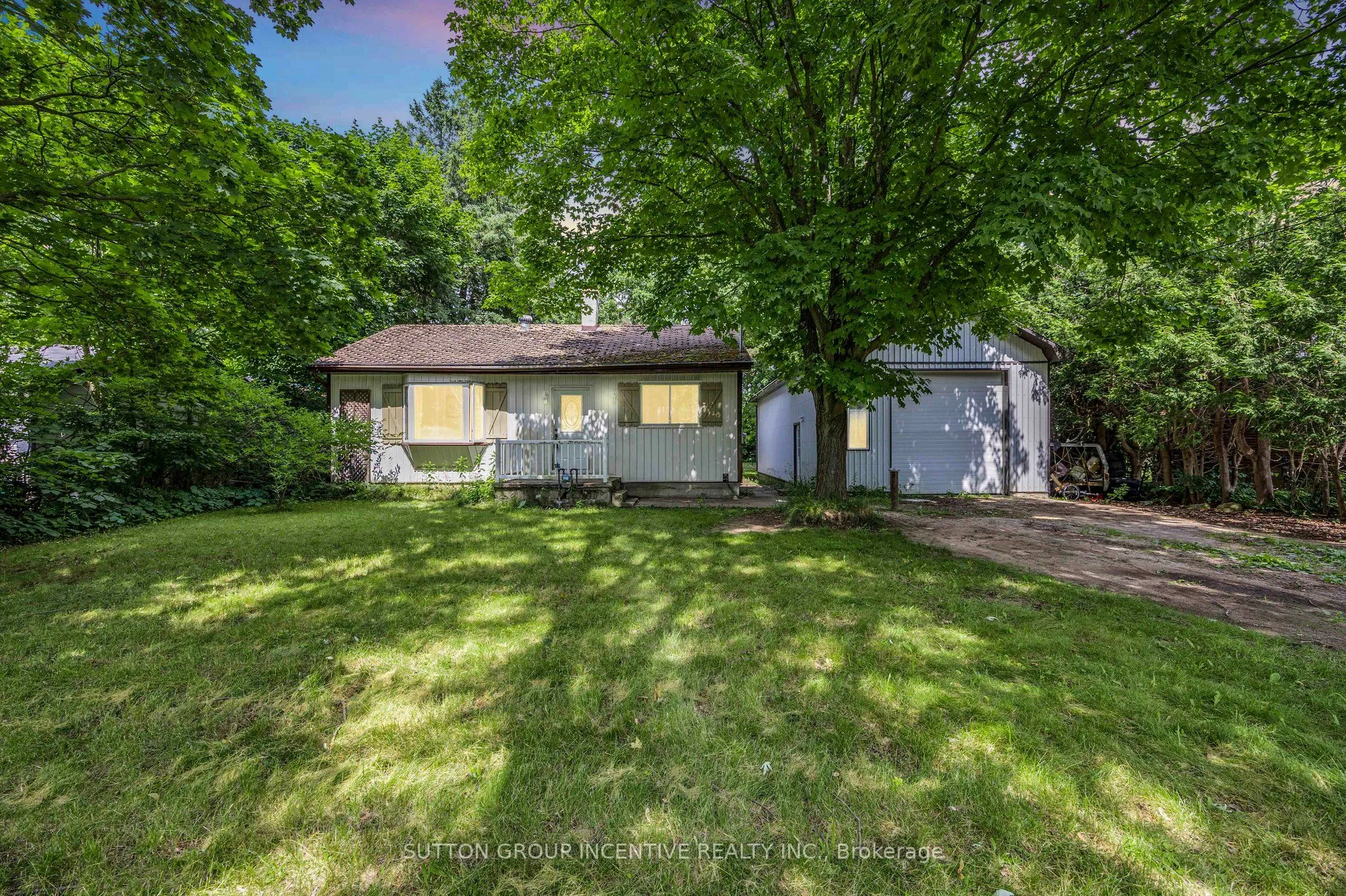 1213 Bayfield Street, ON L9X 0N6