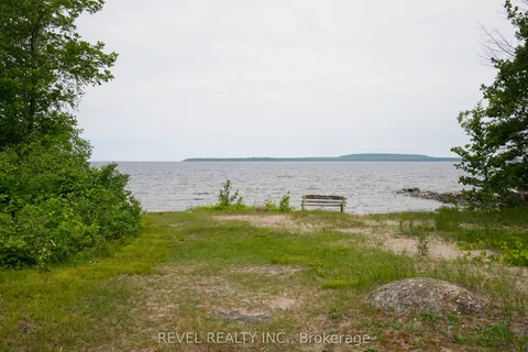 43 Manitou Crescent, ON L9M 0C6