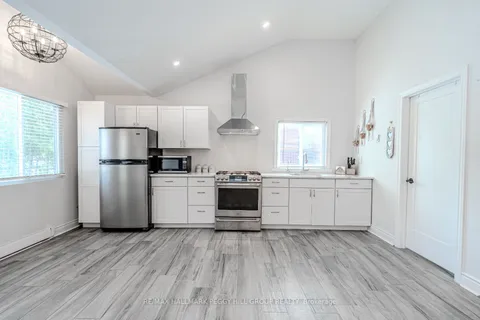 12 Doan Avenue, ON L0L 1P0