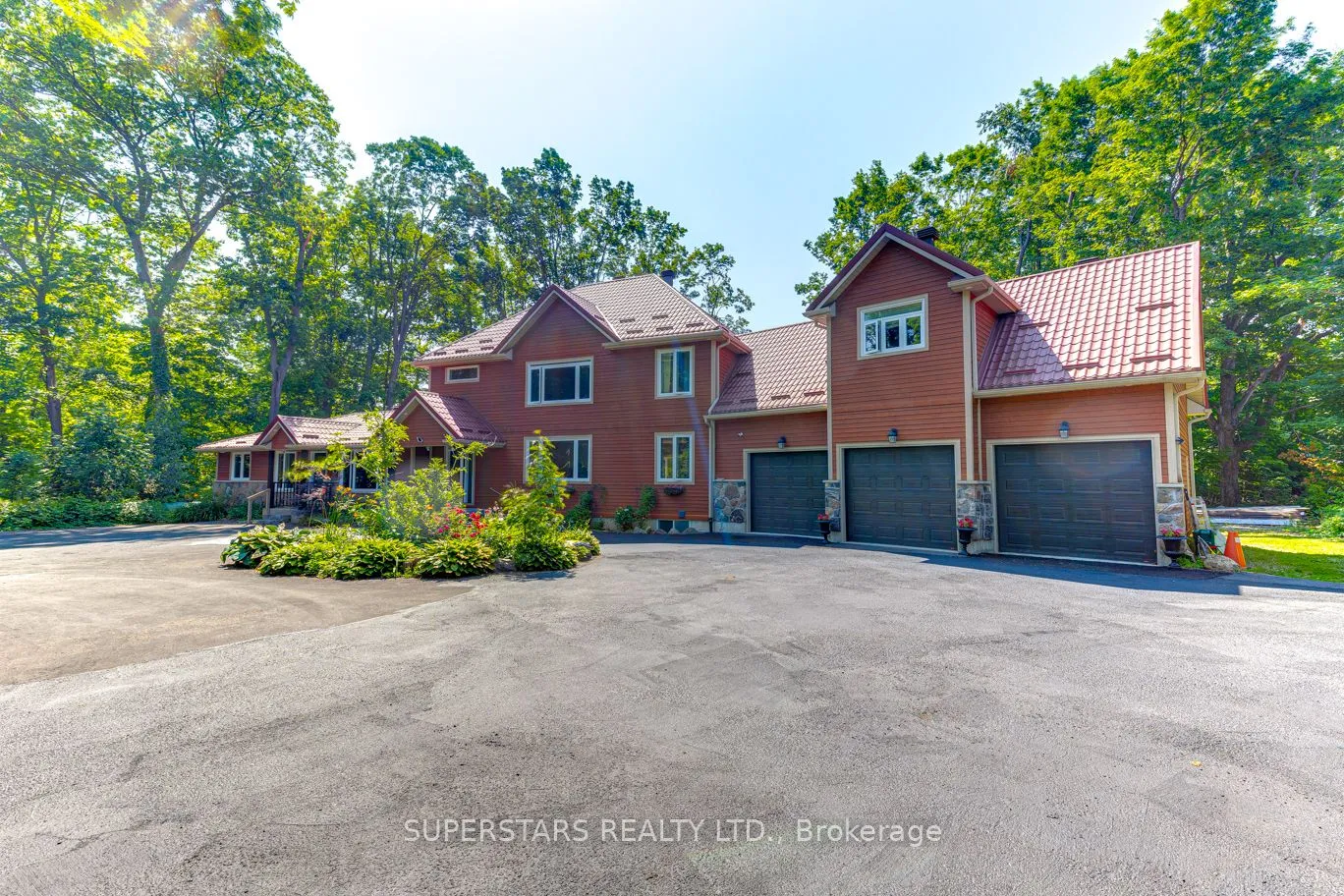 1075 Big Bay Point Road, ON L9J 0A2