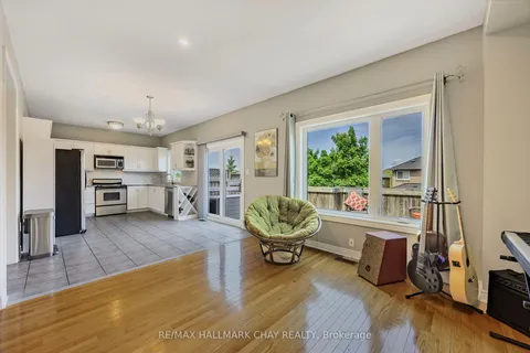 12 Prince Of Wales Drive, ON L4N 0T5
