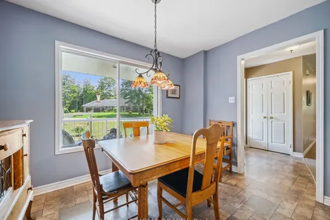 6 Wenden Court, ON L9X 0G7