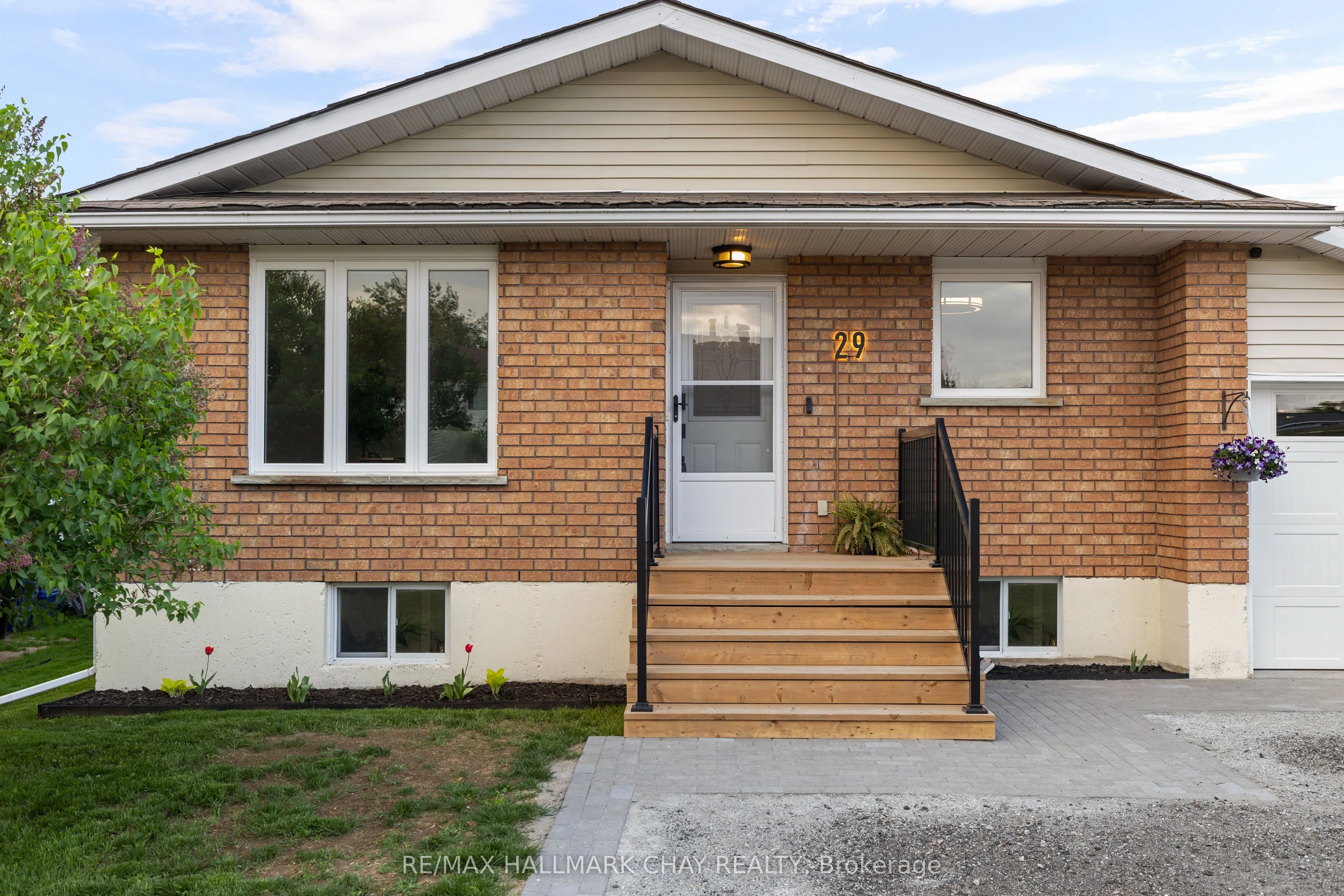 29 Jennings Drive, ON L9M 1K2