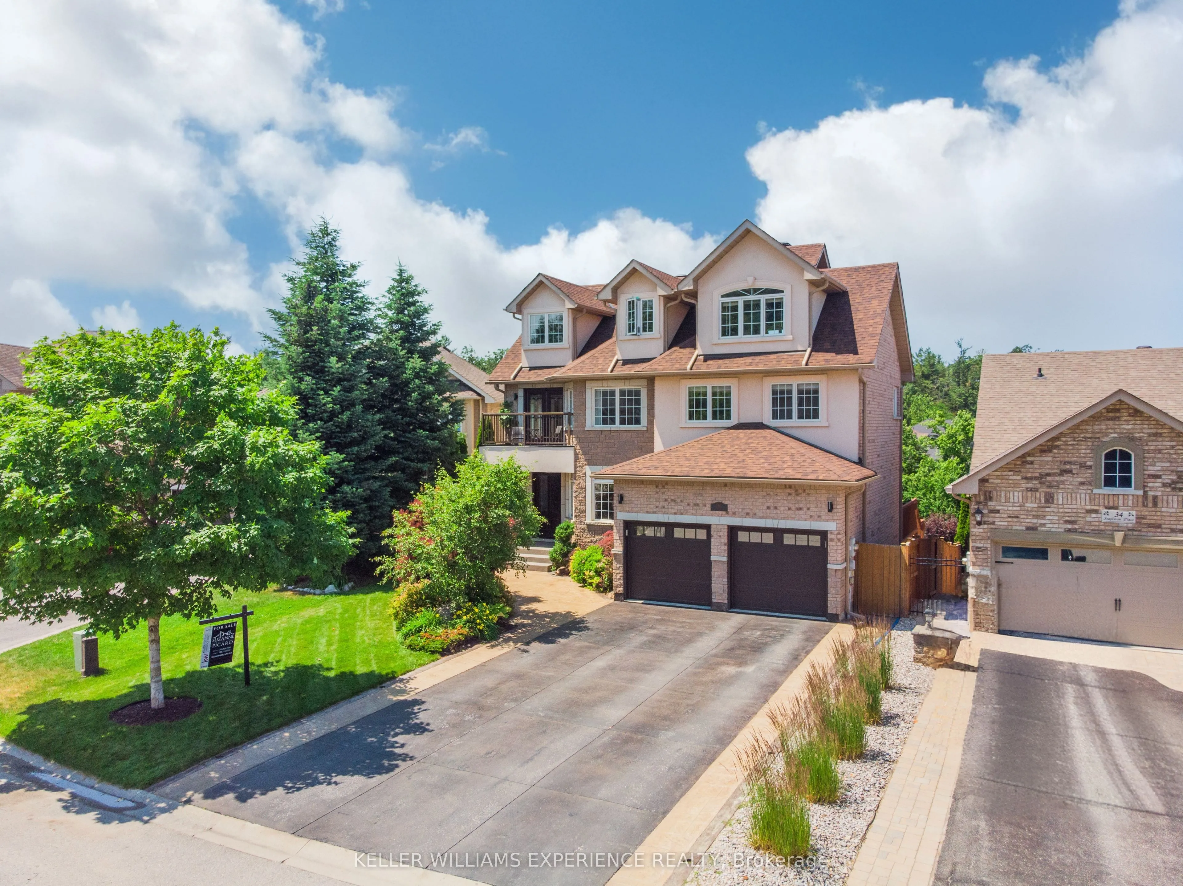 36 Stapleton Place, ON L4N 5Z4
