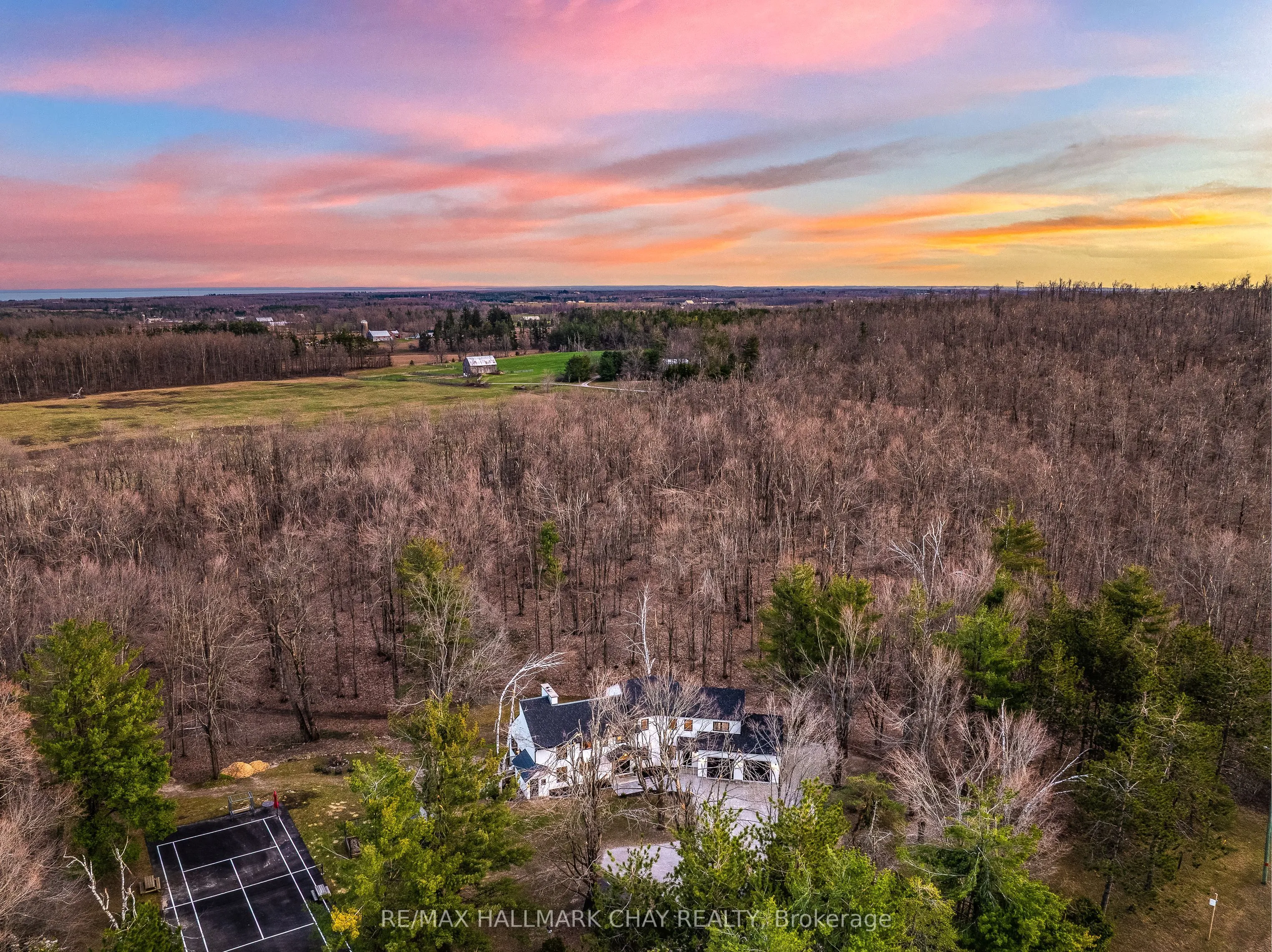 1359 Old Barrie Road, ON L0L 1T0