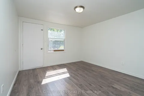 51 75th Street, ON L9Z 2G6
