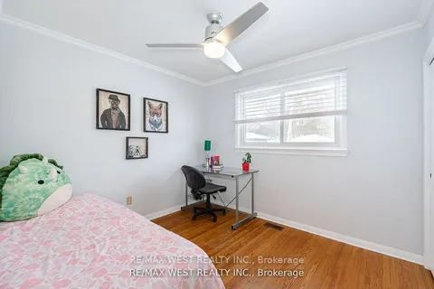 105 Shirley Avenue, ON L4N 1N3