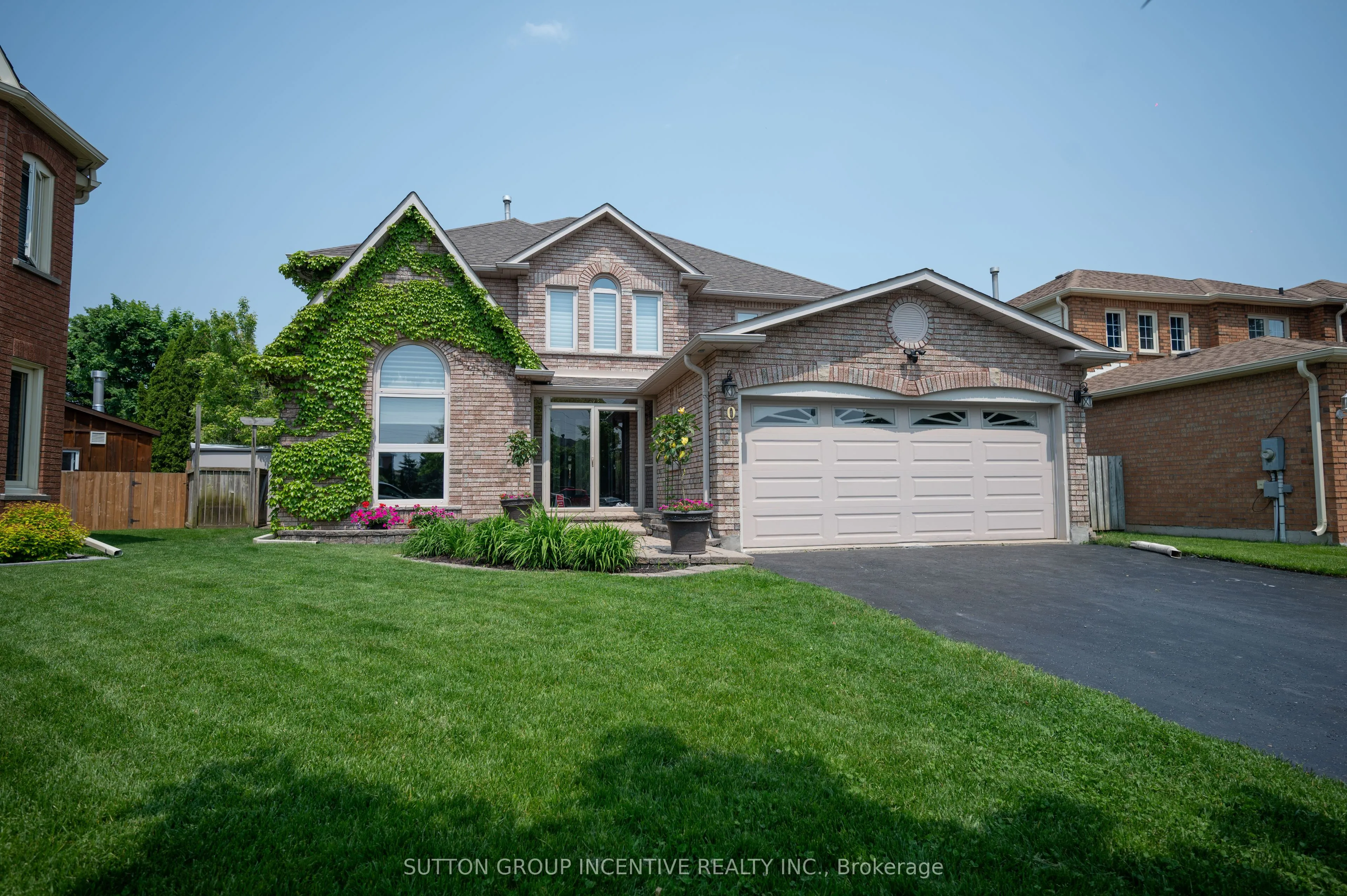 10 Gordon Court, ON L4N 7A4
