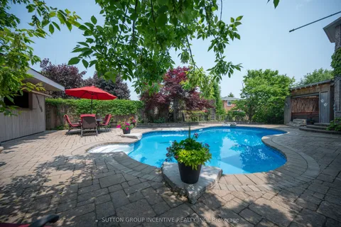10 Gordon Court, ON L4N 7A4