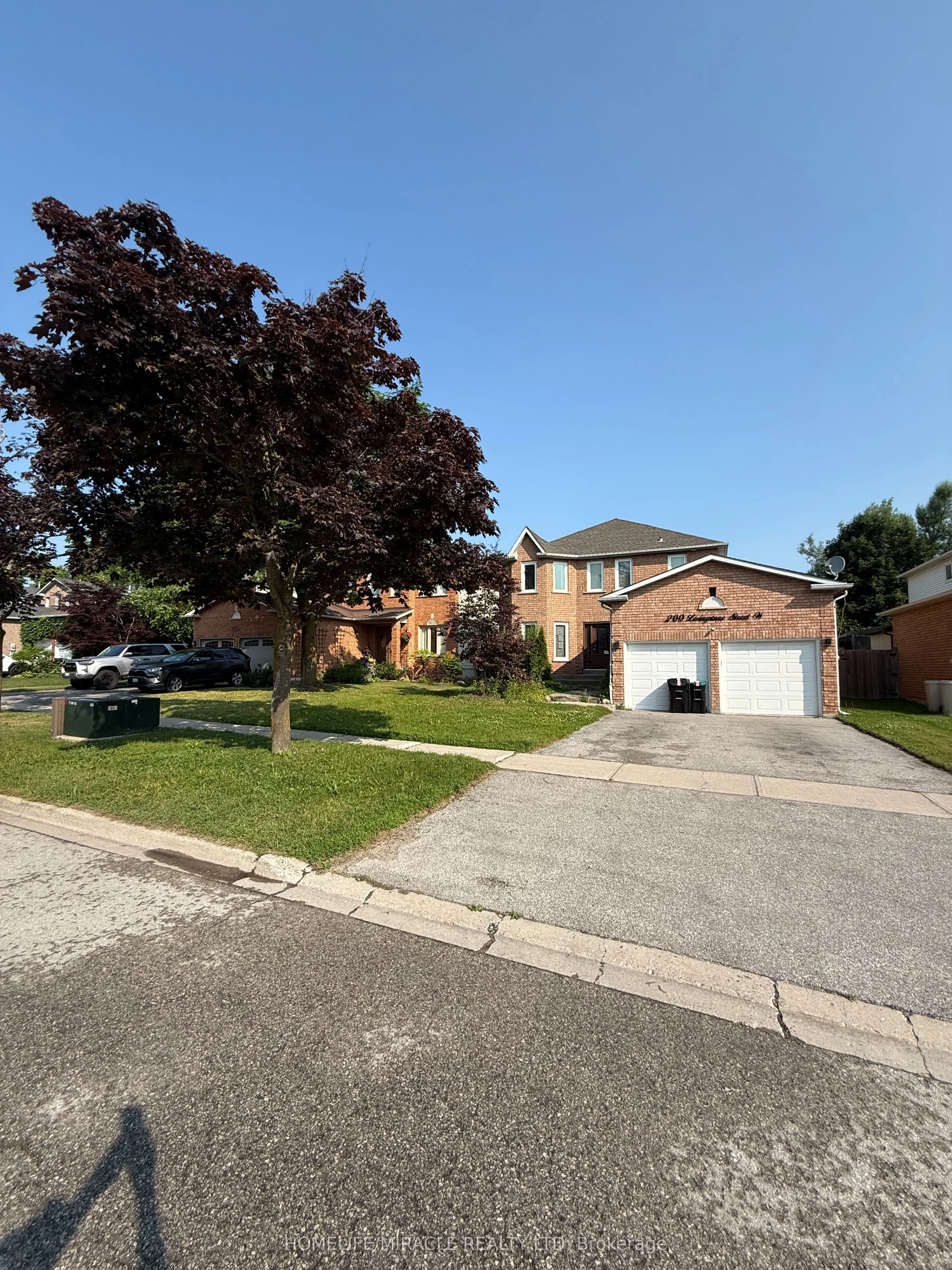 200 Livingstone Street, ON L4N 6Z9