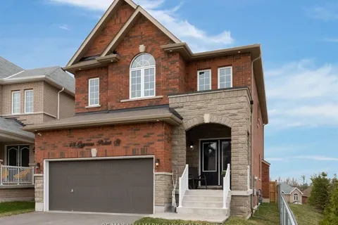 18 Cypress Point Street, ON L4N 6J9