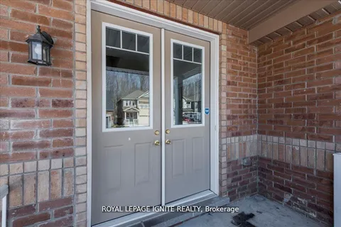 264 Diana Drive, ON L3V 0E2