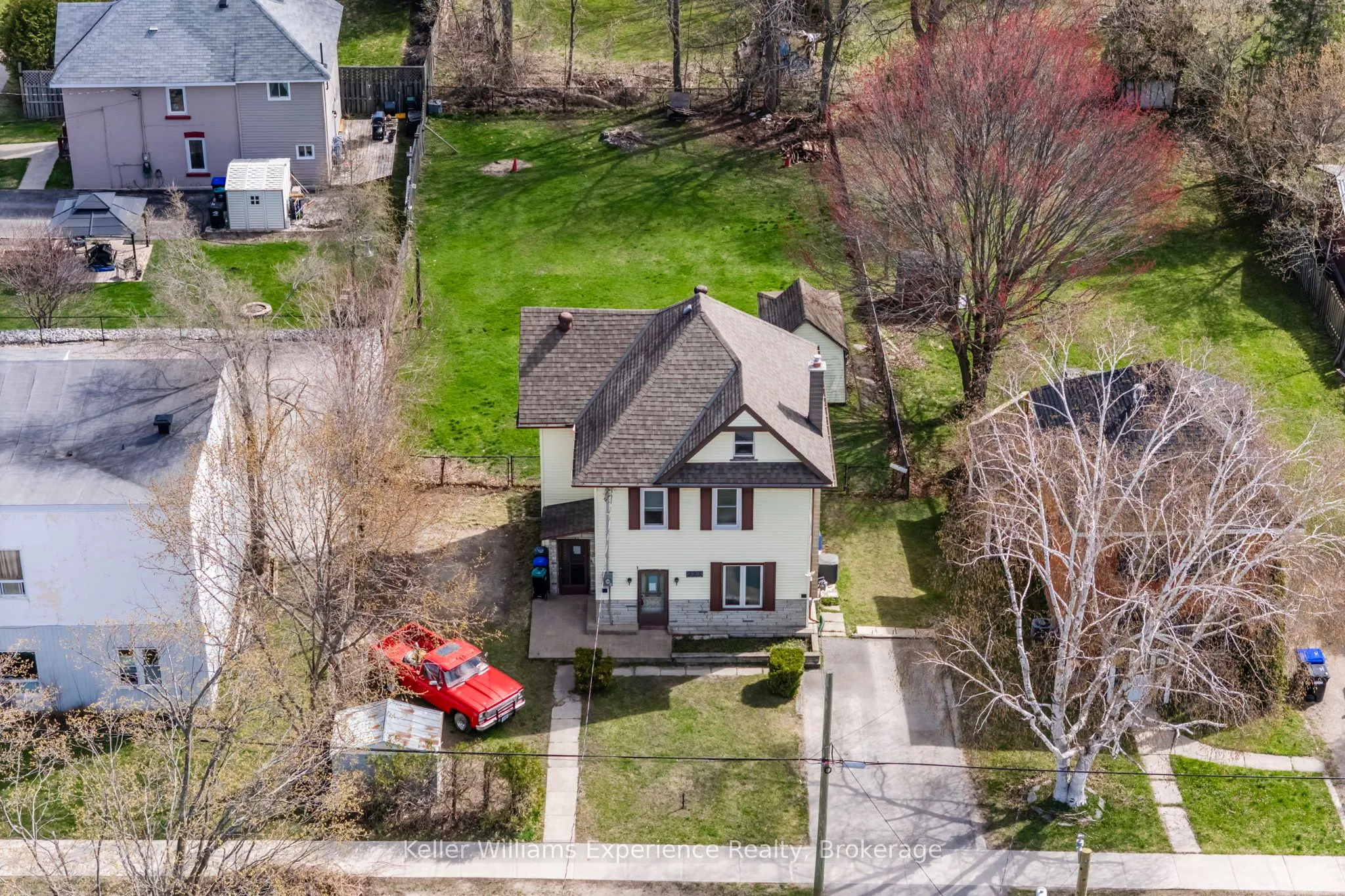 223 Lindsay Street, ON L4R 2V2