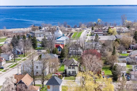 223 Lindsay Street, ON L4R 2V2