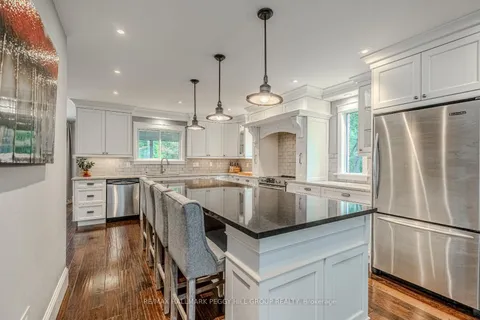 26 Lilac Lane, ON L9X 0N4