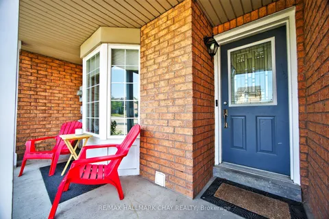 133 Trevino Circle, ON L4M 6T8