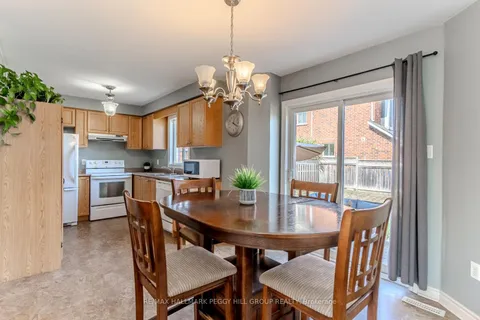 2 Northview Crescent, ON L4N 9T3