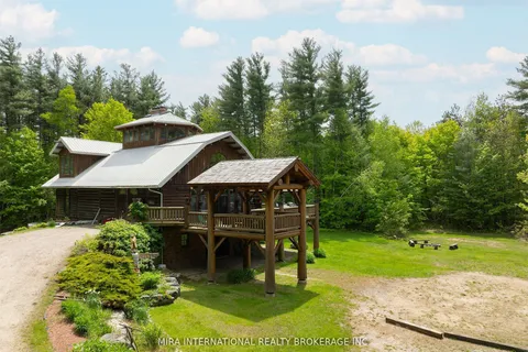 1400 Chemin Du Loup Road, ON L9M 2H7
