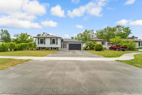 65 Bronte Crescent, ON L4N 5B8