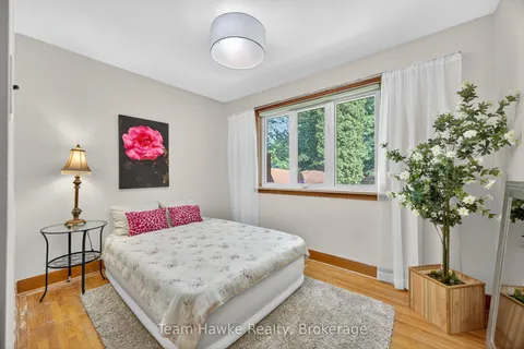 828 Hugel Avenue, ON L4R 1X6