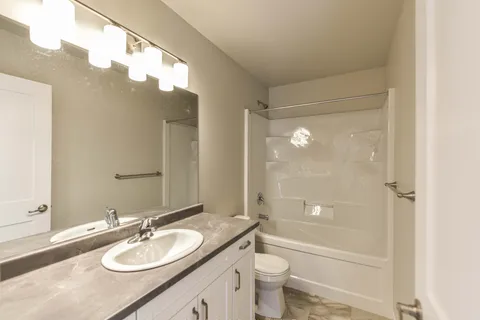 3382 Azcona Avenue, ON L0K 1G0