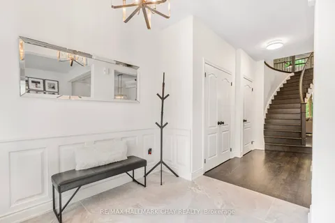 14 Oakmont Avenue, ON L0L 2L0