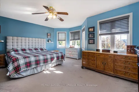 22 Grace Crescent, ON L4N 9S8