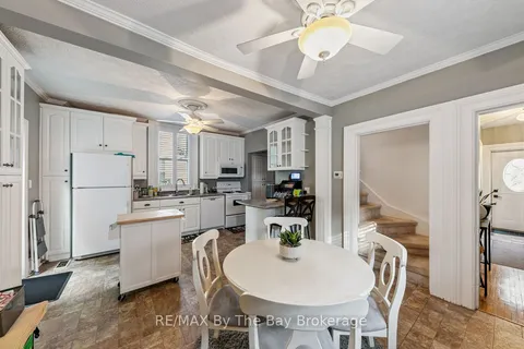 616 Dominion Avenue, ON L4R 1R4