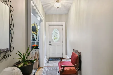 616 Dominion Avenue, ON L4R 1R4
