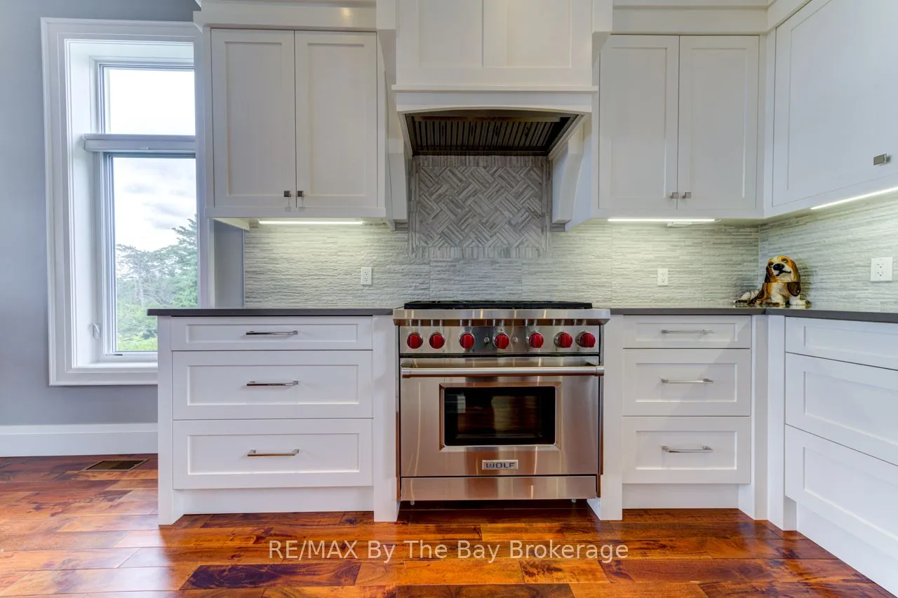 45 Military Road, ON L9M 1S4