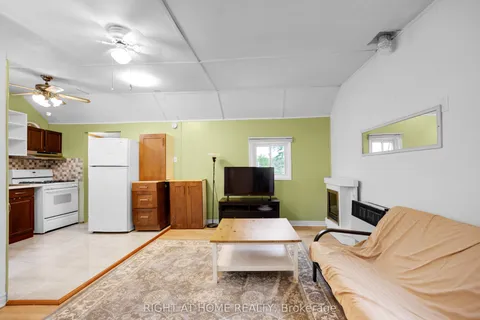 25 Playfair Drive, ON L0K 2C0